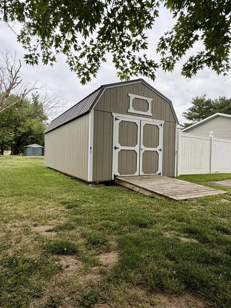 100 Blue Waters Drive Vanceburg KY 41179