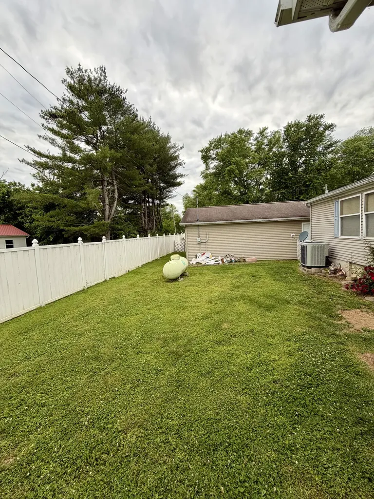 100 Blue Waters Drive Vanceburg KY 41179