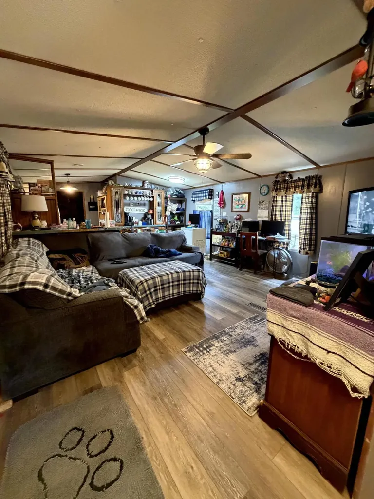 100 Blue Waters Drive Vanceburg KY 41179