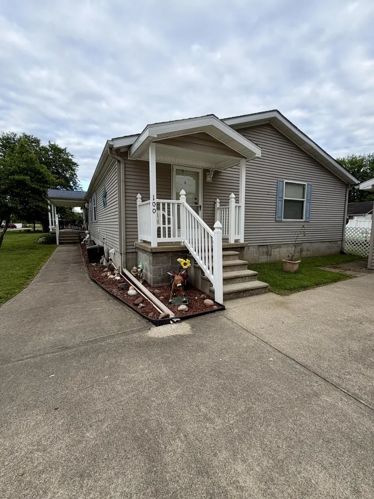 100 Blue Waters Drive Vanceburg KY 41179
