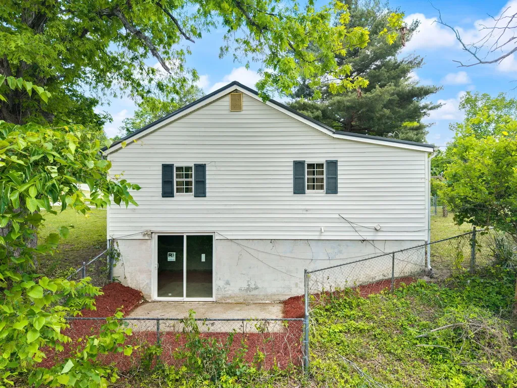 10591 State Highway 504 Olive Hill KY 41164
