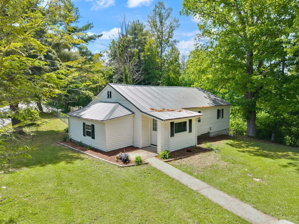10591 State Highway 504 Olive Hill KY 41164