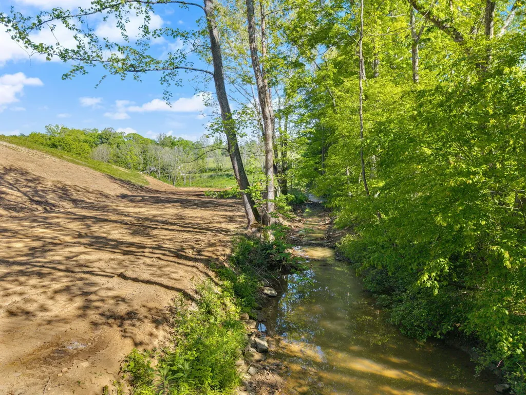 2881 Key 755 Sandy Hook KY 41171