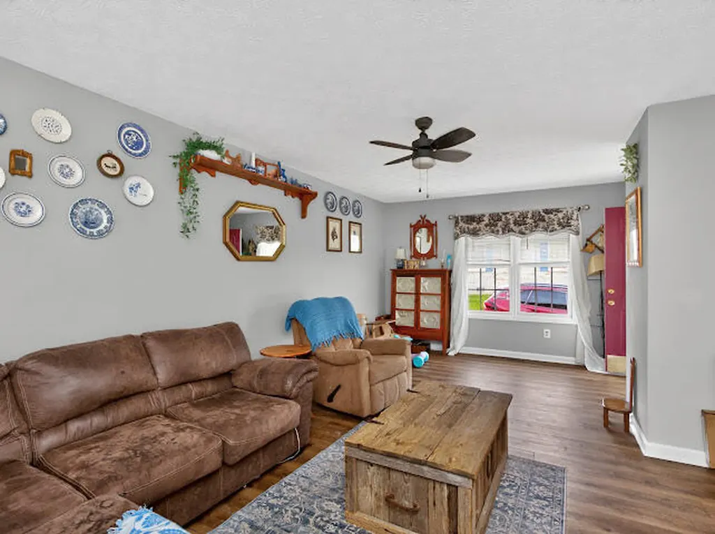 702-728 Parkway Avenue Harrodsburg KY 40330