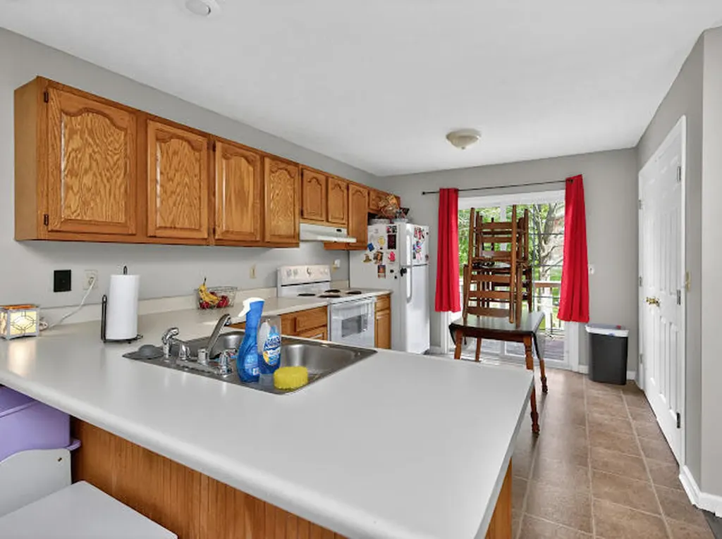 702-728 Parkway Avenue Harrodsburg KY 40330