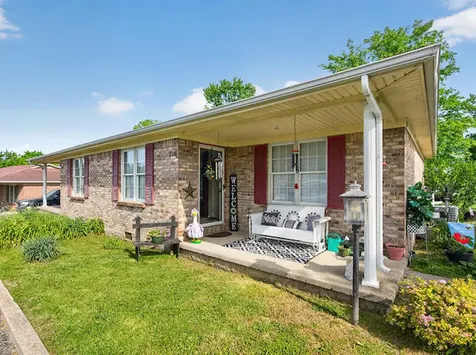 702-728 Parkway Avenue Harrodsburg KY 40330