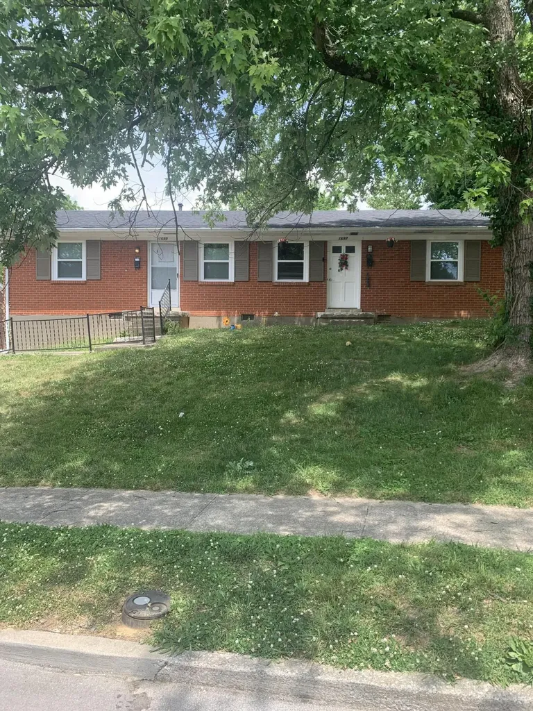 1697-1699 Hill View Place, Lexington, Ky. 40504 Place Lexington KY 40504