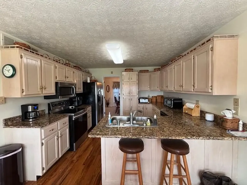 229 Shearwood Avenue Somerset KY 42503