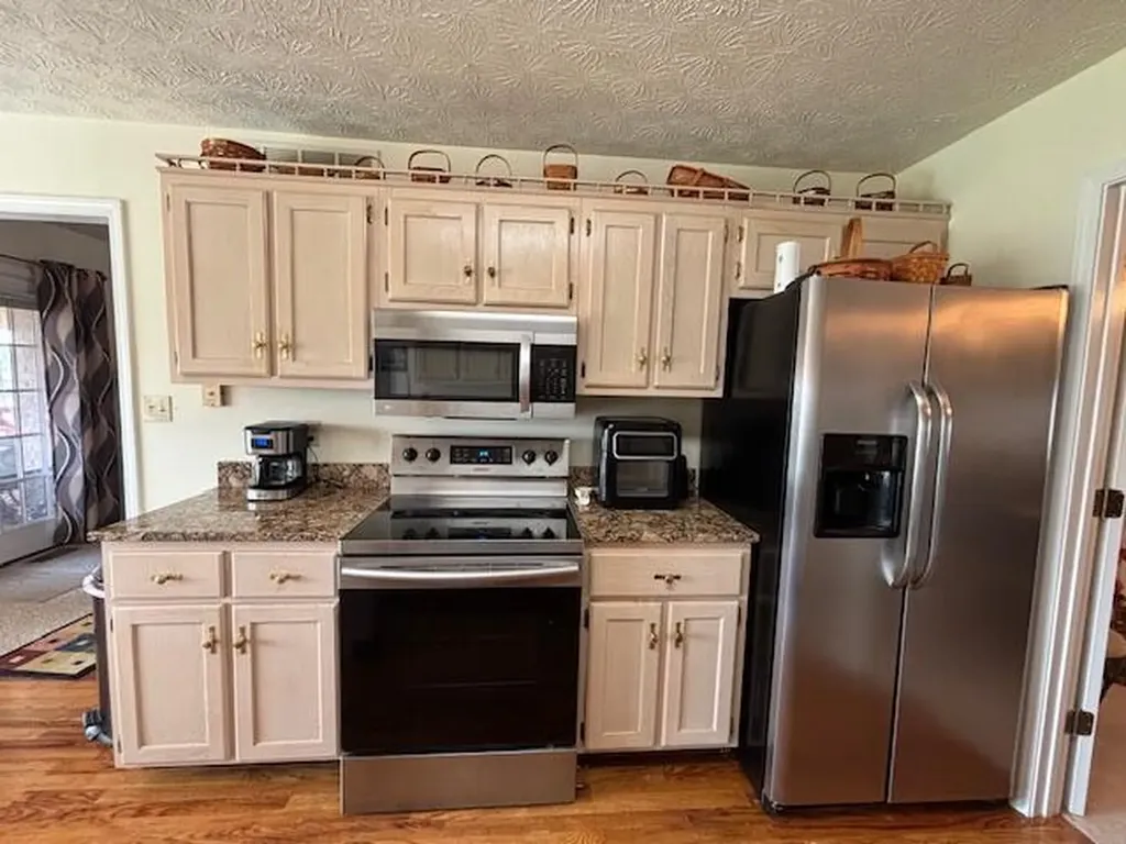 229 Shearwood Avenue Somerset KY 42503