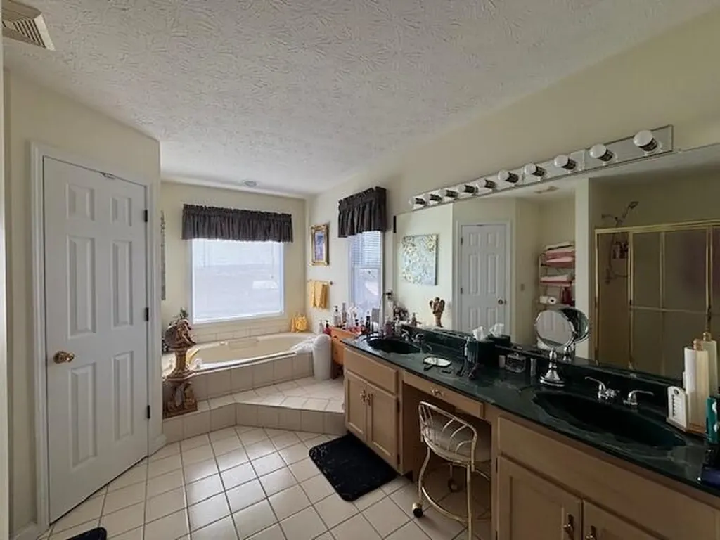 229 Shearwood Avenue Somerset KY 42503