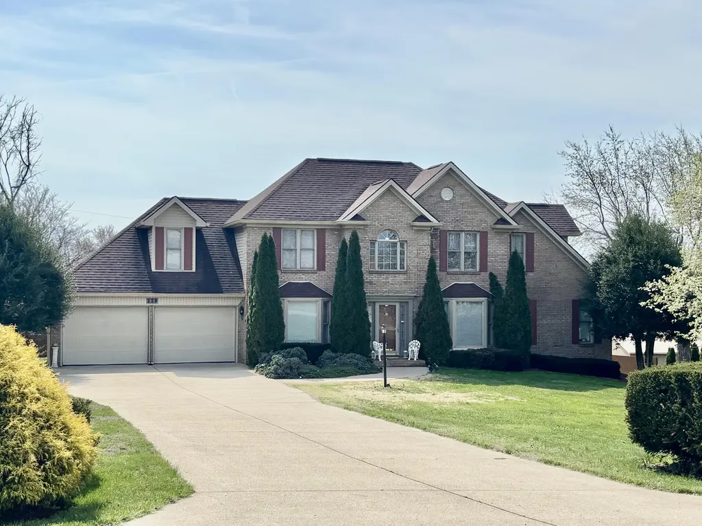 229 Shearwood Avenue Somerset KY 42503