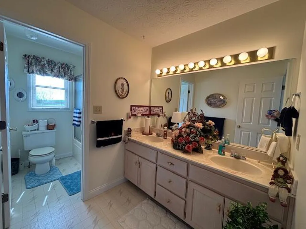229 Shearwood Avenue Somerset KY 42503