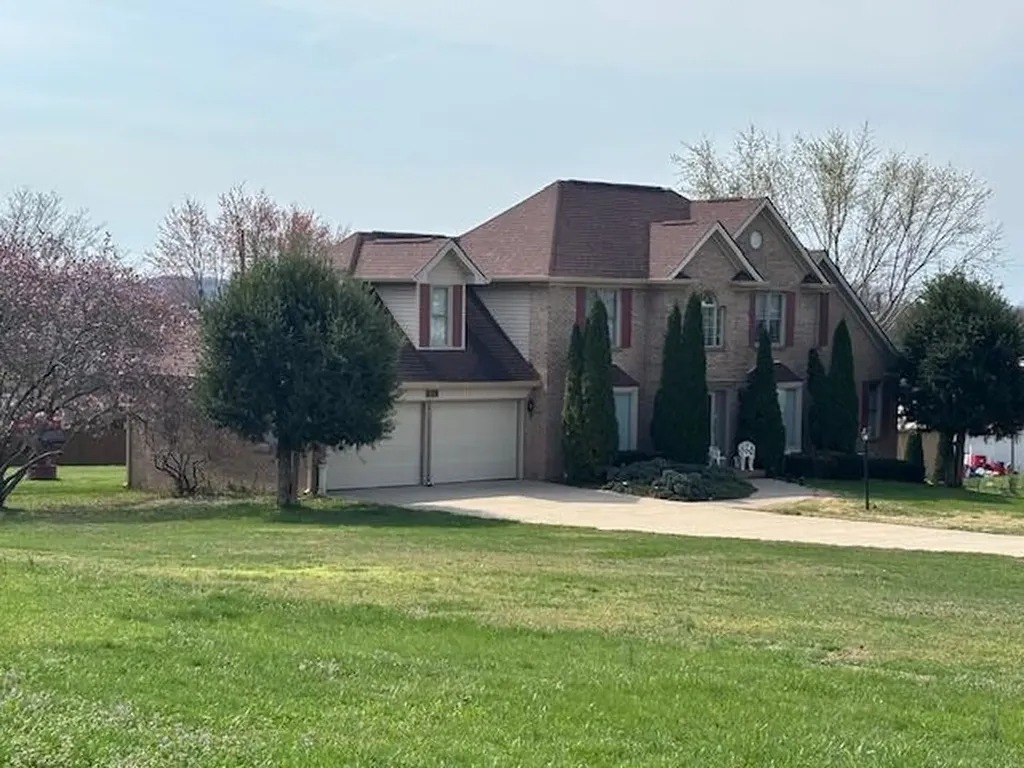 229 Shearwood Avenue Somerset KY 42503