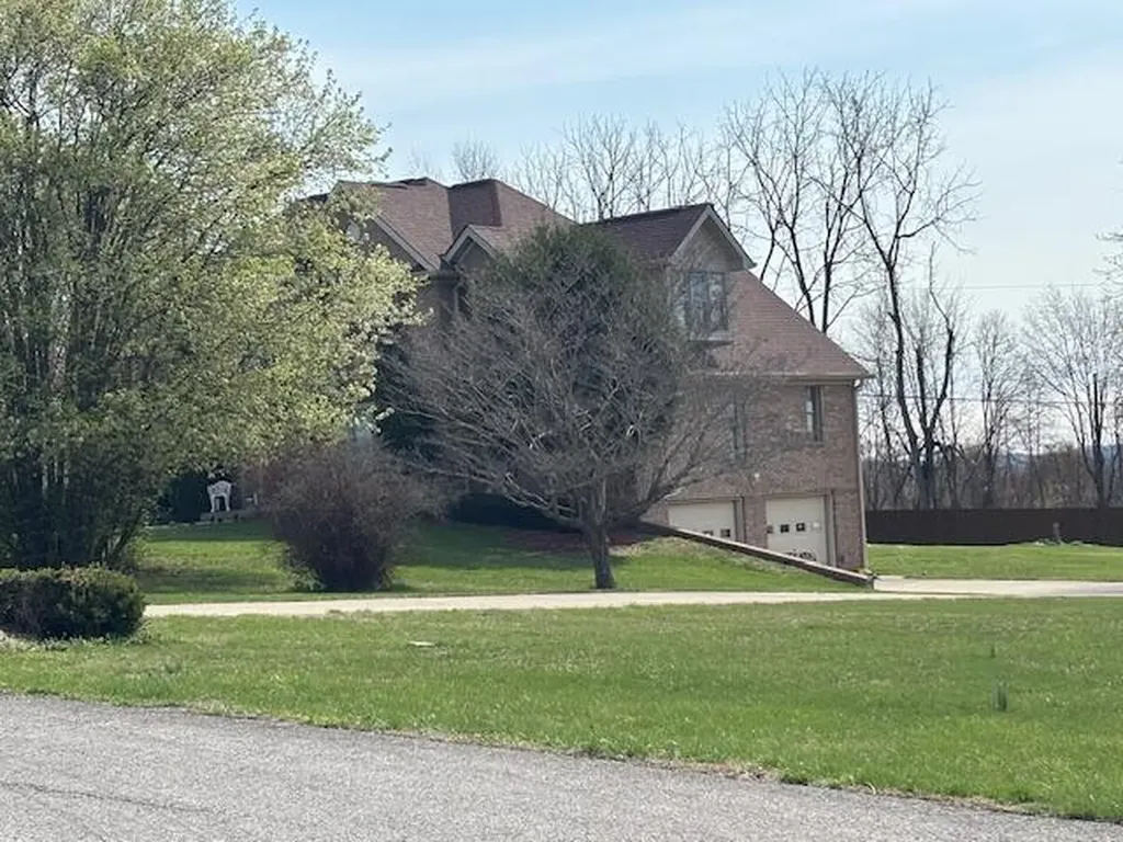 229 Shearwood Avenue Somerset KY 42503