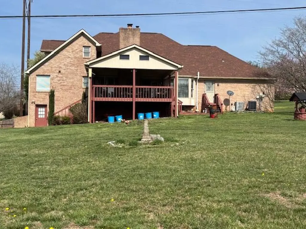 229 Shearwood Avenue Somerset KY 42503