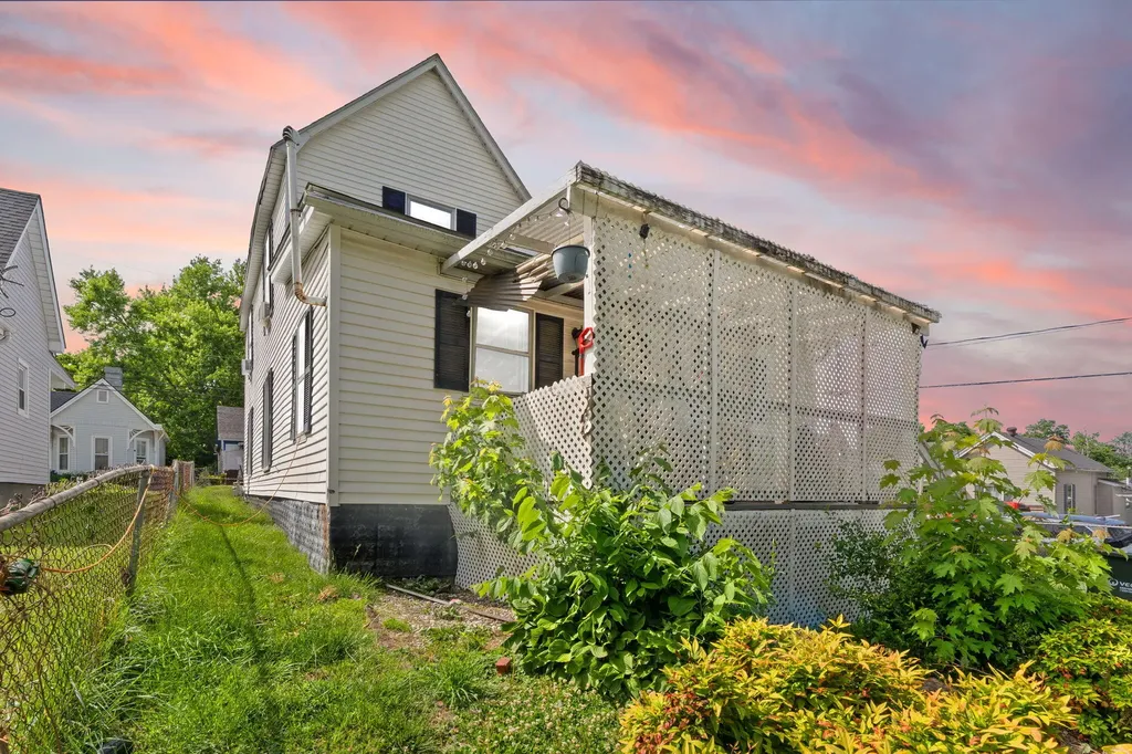 365 5th Street Richmond KY 40475