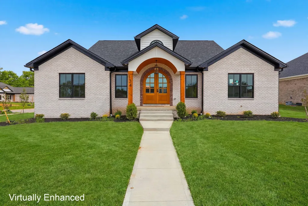 134 Zane Lane Nicholasville KY 40356