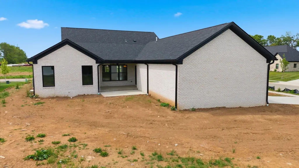 134 Zane Lane Nicholasville KY 40356