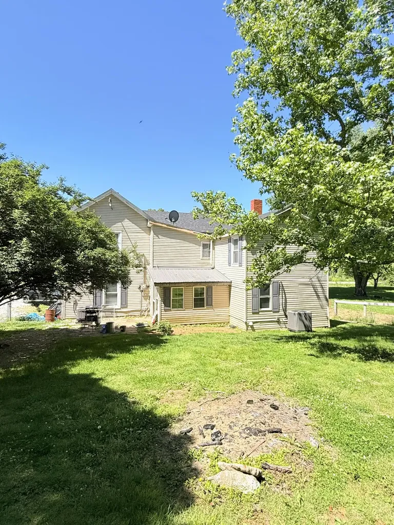 3047 Cane Ridge Road Paris KY 40361