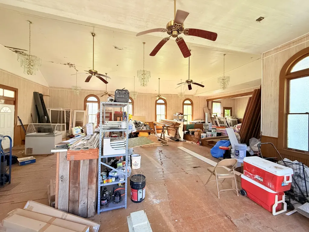 3052 Cane Ridge Road Paris KY 40361