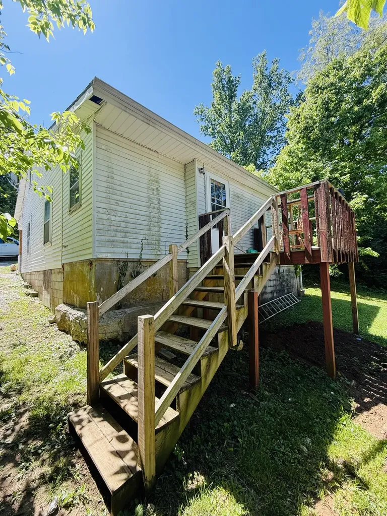 3004 Cane Ridge Road Paris KY 40361