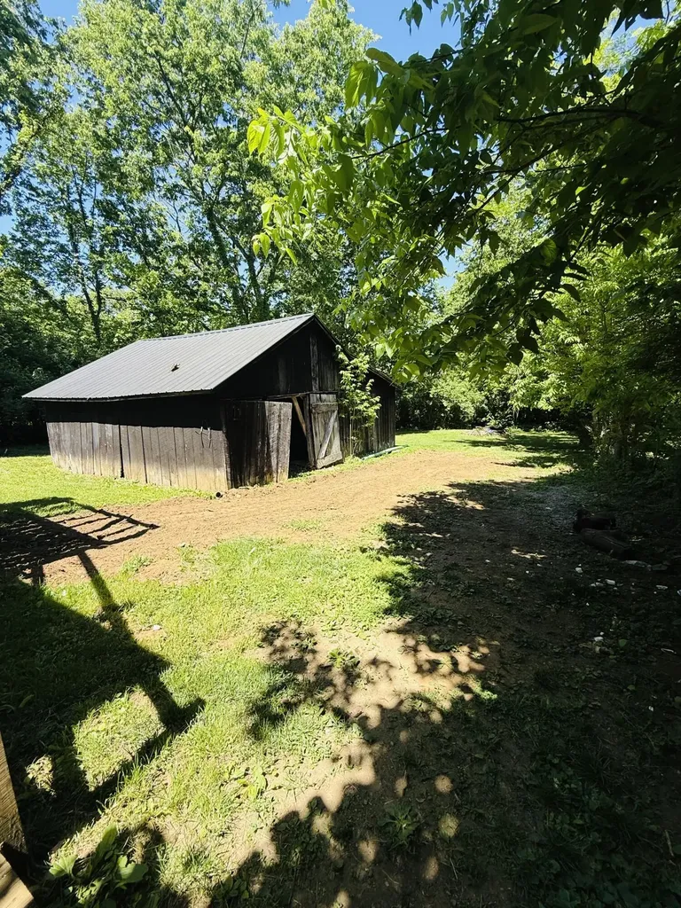 3004 Cane Ridge Road Paris KY 40361