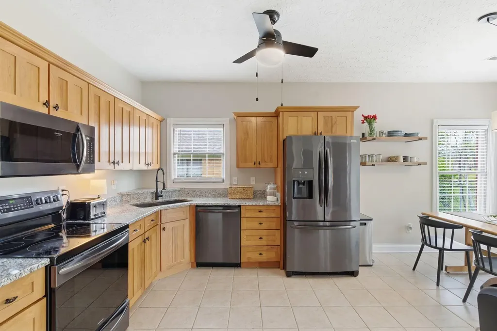 708 Hackney Court Richmond KY 40475
