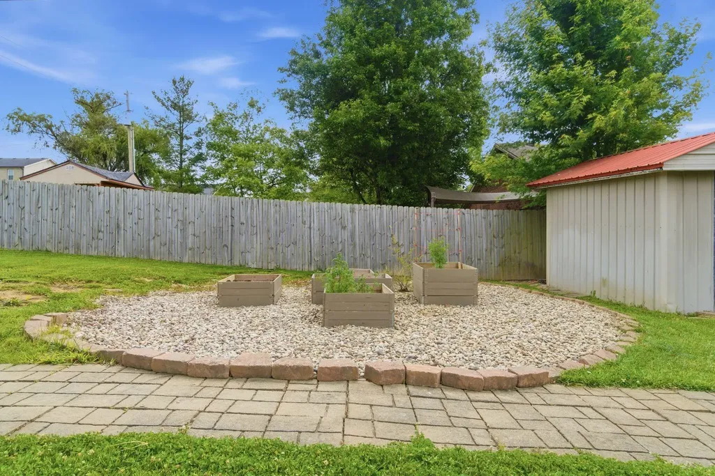 708 Hackney Court Richmond KY 40475