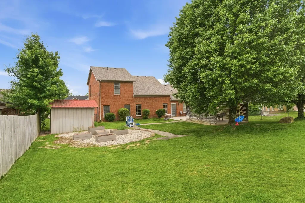 708 Hackney Court Richmond KY 40475