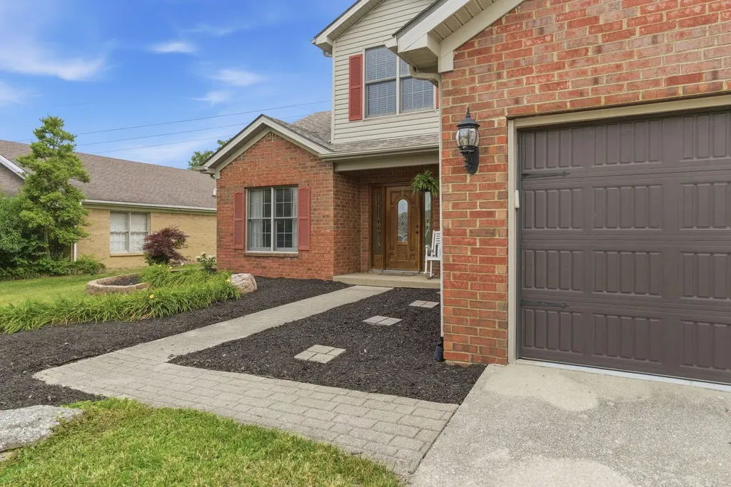 708 Hackney Court Richmond KY 40475
