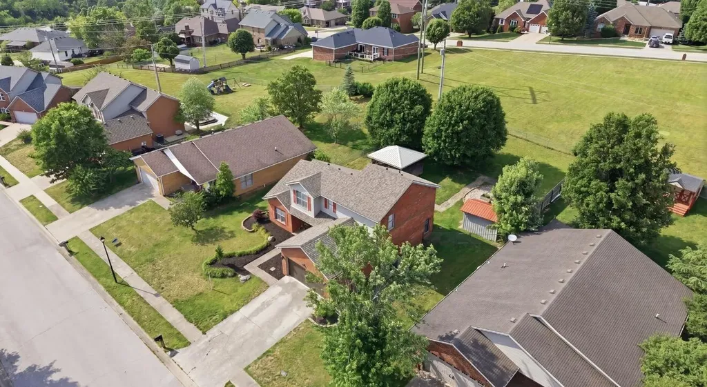 708 Hackney Court Richmond KY 40475