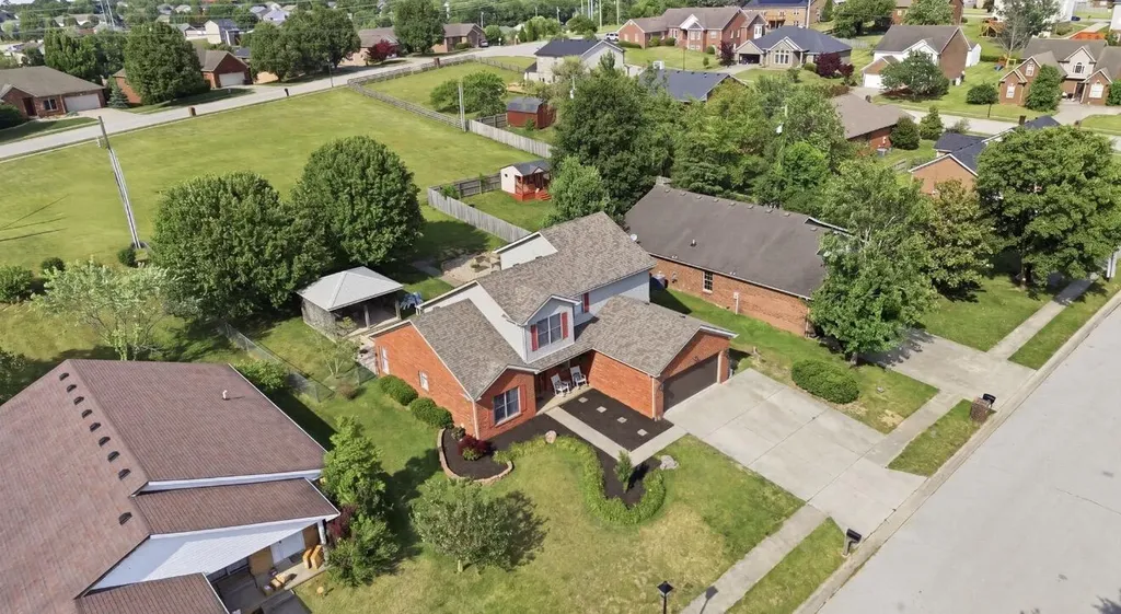 708 Hackney Court Richmond KY 40475