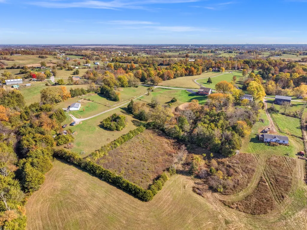 1518 Oakland Lane Harrodsburg KY 40330