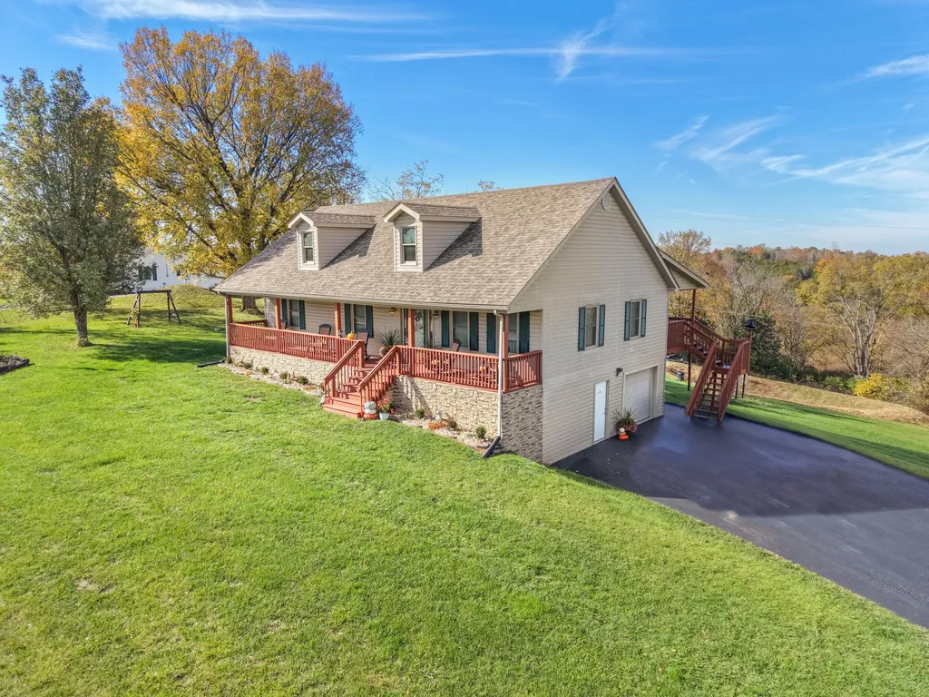 1518 Oakland Lane Harrodsburg KY 40330
