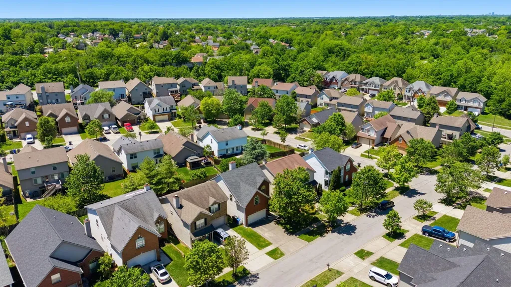 3732 Wargrave Walk Lexington KY 40509
