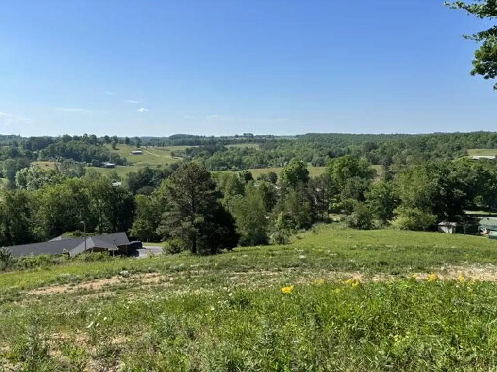 1677 Jackson County High School Road Mckee KY 40447