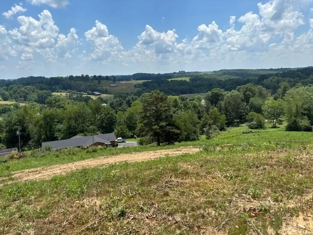 1677 Jackson County High School Road Mckee KY 40447