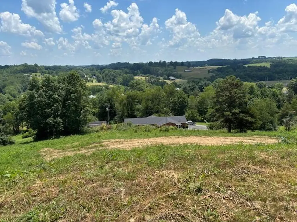 1677 Jackson County High School Road Mckee KY 40447