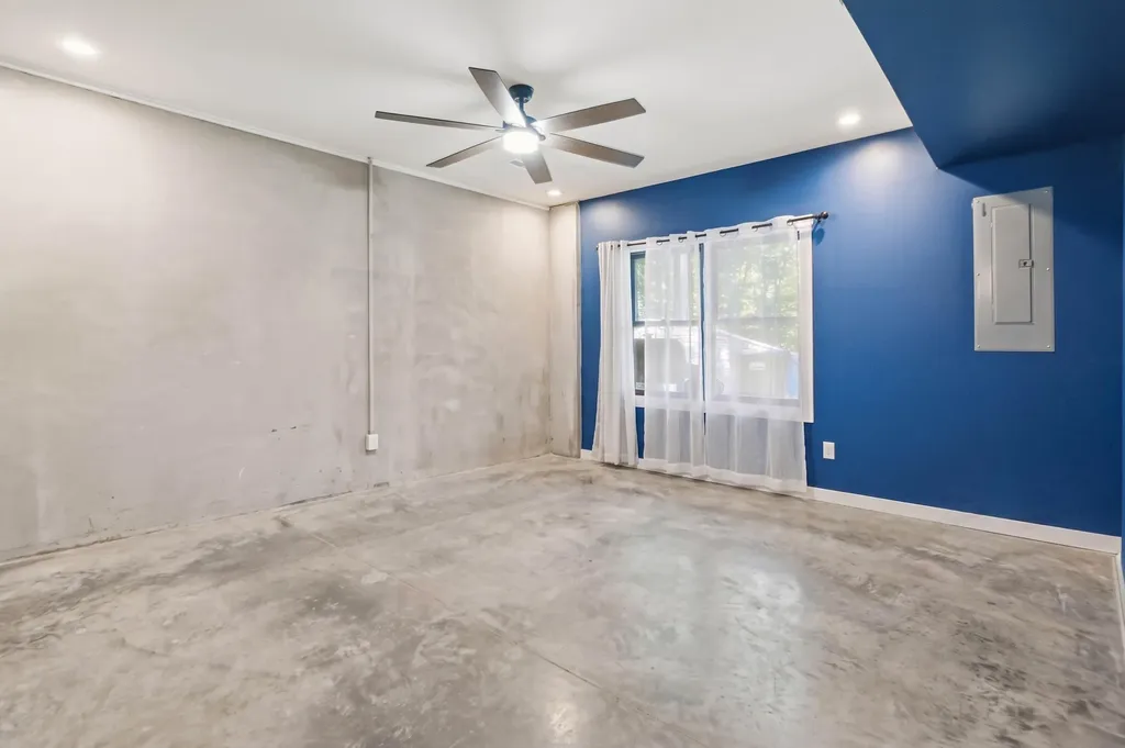 2074 Harris Creek Road Stanford KY 40484