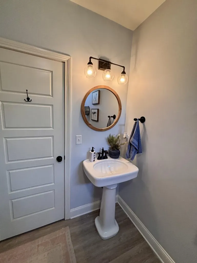 877 Porter Road Sadieville KY 40370