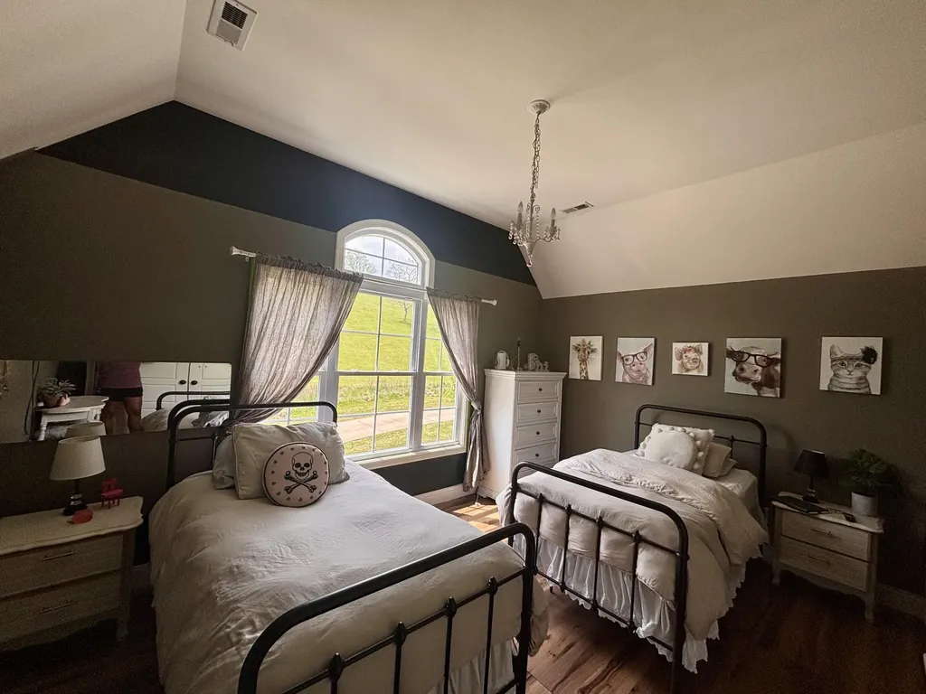 877 Porter Road Sadieville KY 40370