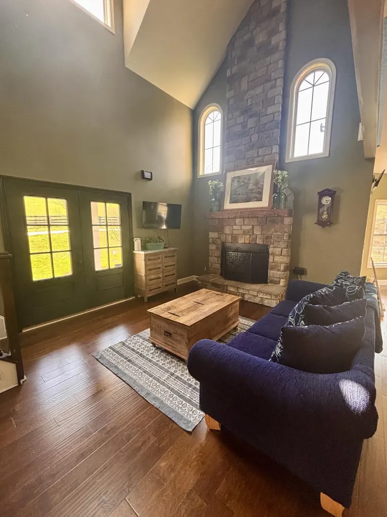 877 Porter Road Sadieville KY 40370