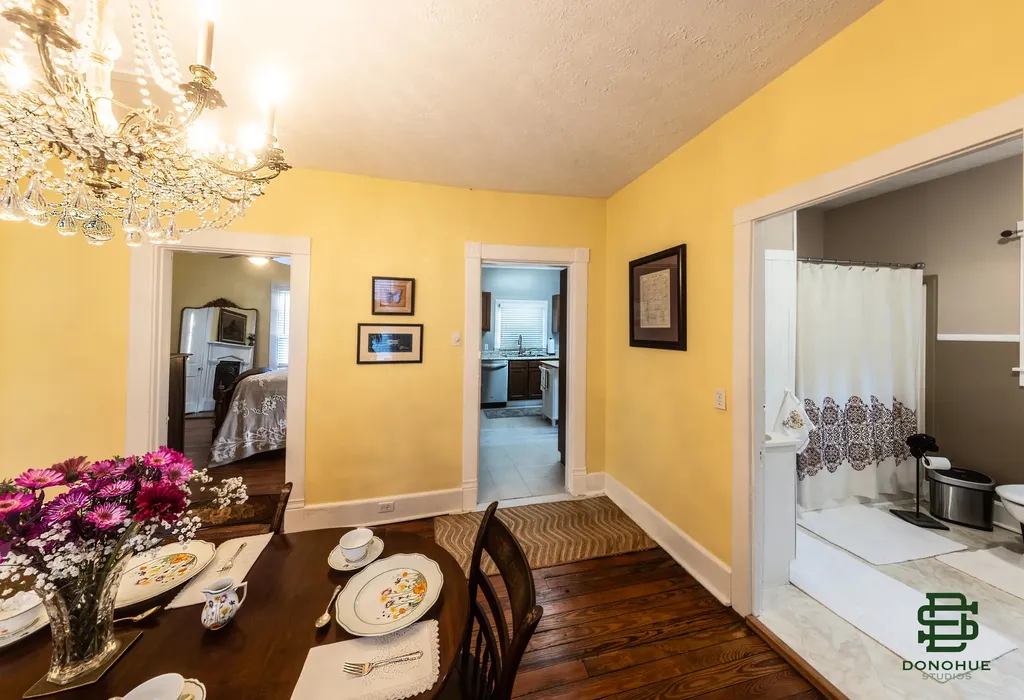129 S Gratz Street Midway KY 40347