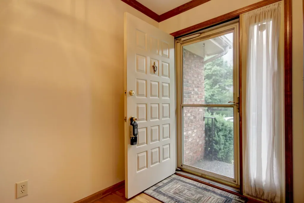 2125 Sallee Drive Lexington KY 40513