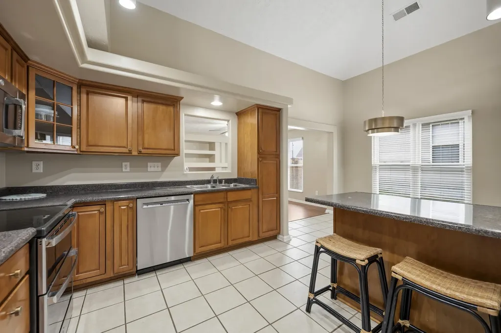 2917 Sandersville Road Lexington KY 40511