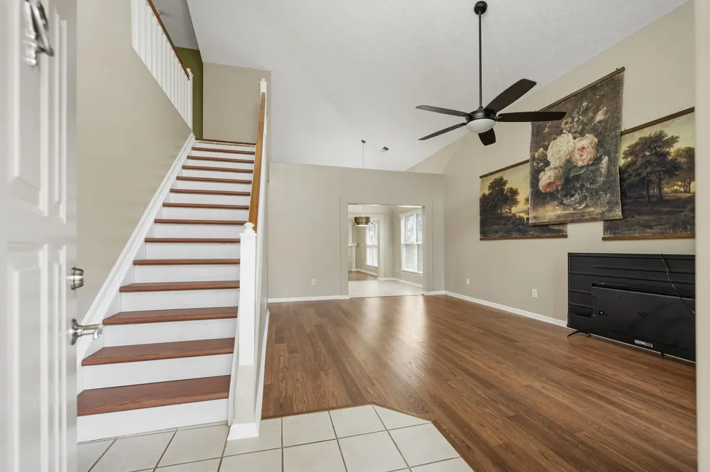 2917 Sandersville Road Lexington KY 40511
