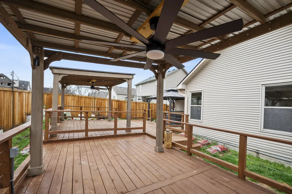 2917 Sandersville Road Lexington KY 40511