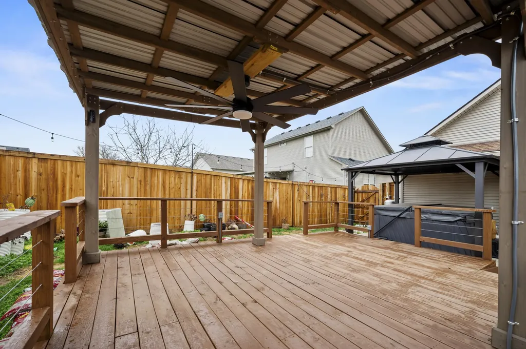 2917 Sandersville Road Lexington KY 40511
