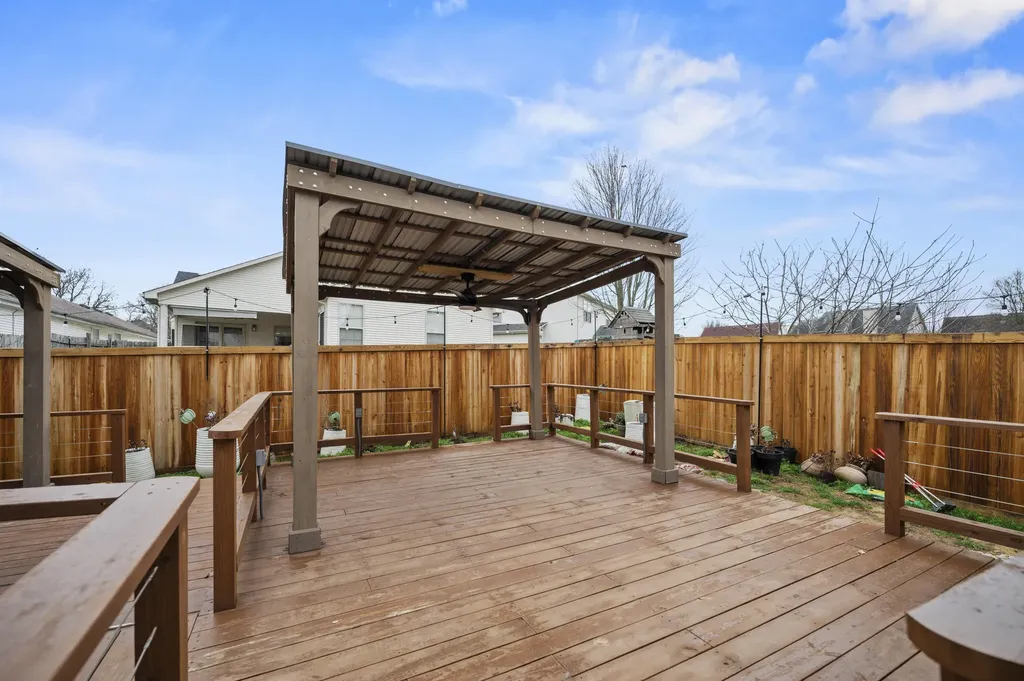 2917 Sandersville Road Lexington KY 40511