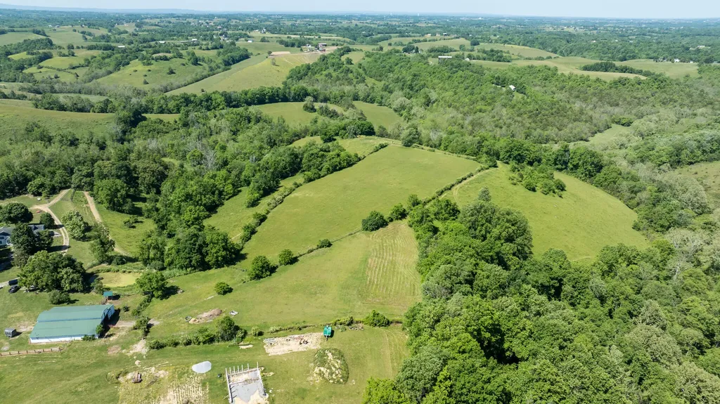 173 Brewer Way Lancaster KY 40444